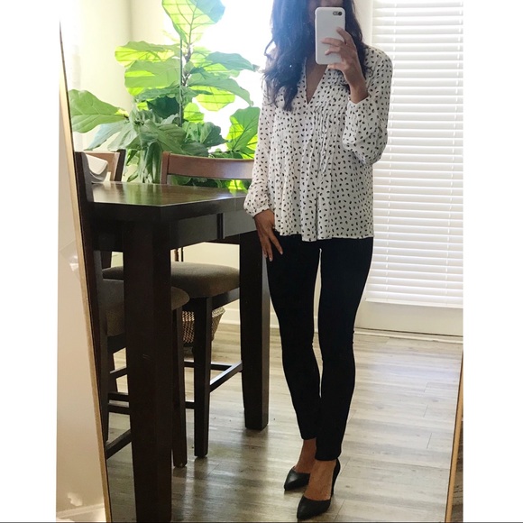 Ann Taylor Blouse - Sz XS - Picture 1 of 7